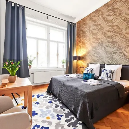 Royal Route Lesser Town * Praag